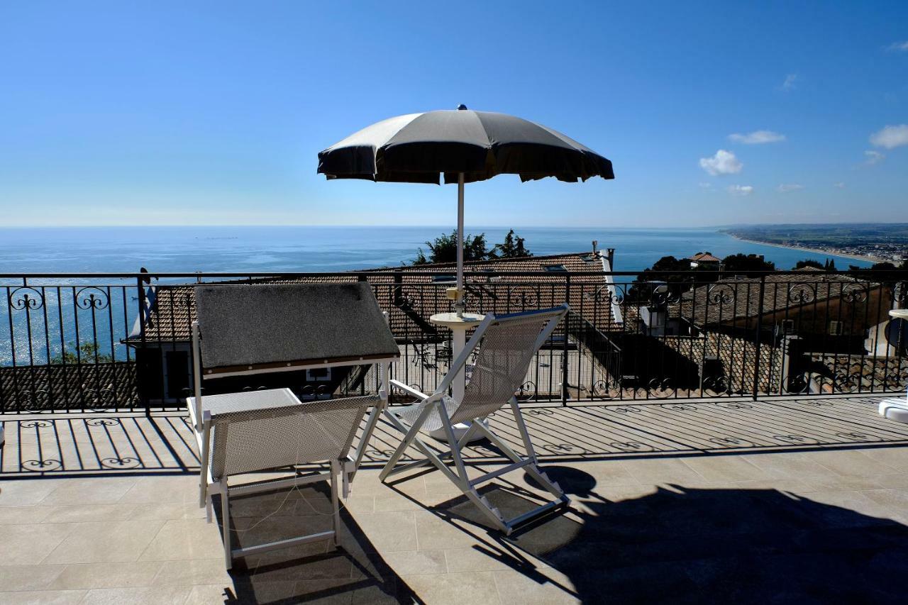 L'Orizzonte Relais Sirolo Hotel Eksteriør billede